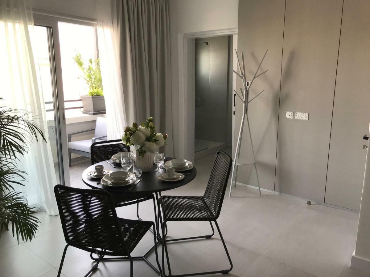 Levante Holiday Apartments Larnaca Exteriör bild